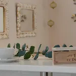 HdM: Hospédate en la mejor zona de Sevilla!